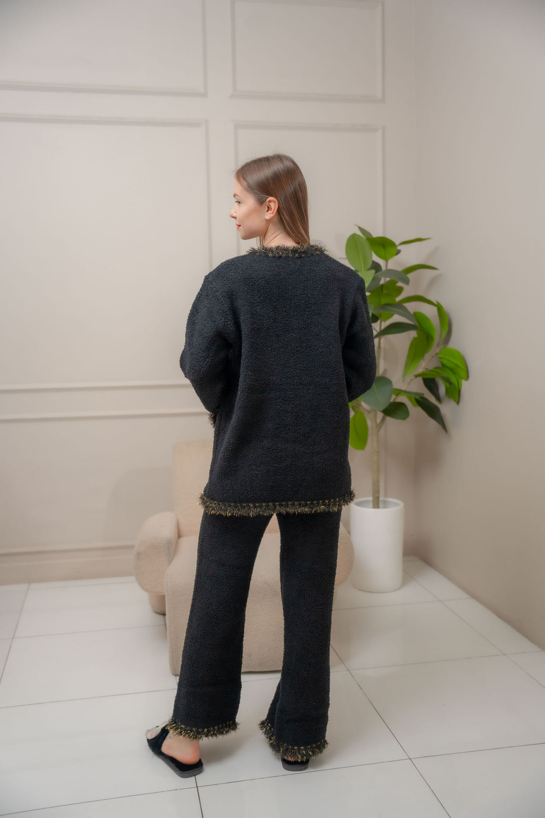 FEMINISM FARRAH BLACK SWEATER SET