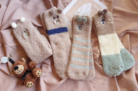 #8811 Bee Socks