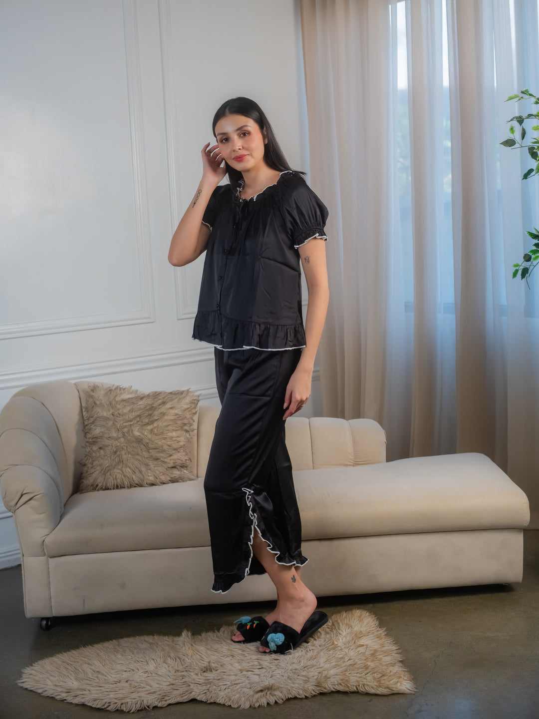 FEMINISM FIORELLA SILK SHORTSLEEVE PAJAMA SET