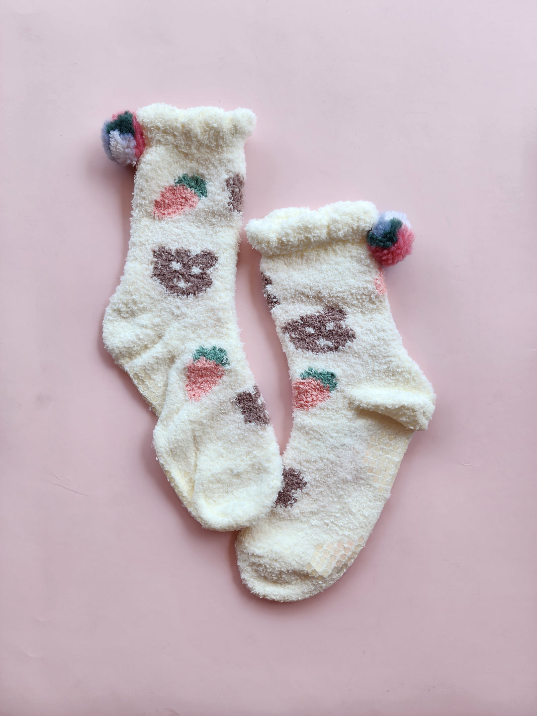 #8936 Carrot socks