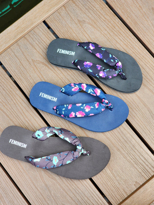Floral Print Women's Flip Flops | Lightweight Casual Sandals