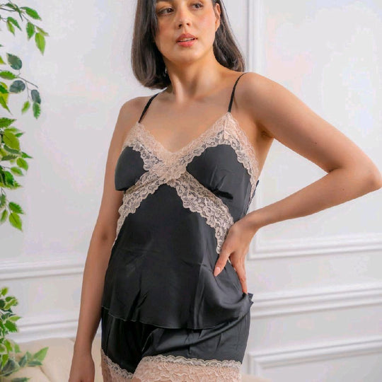 FEMINISM EYLA SILK SHORTS SET