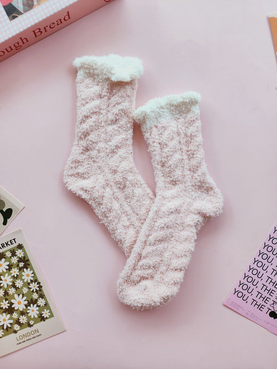 Slim sleep socks