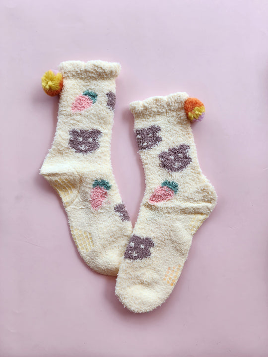 #8936 Carrot socks