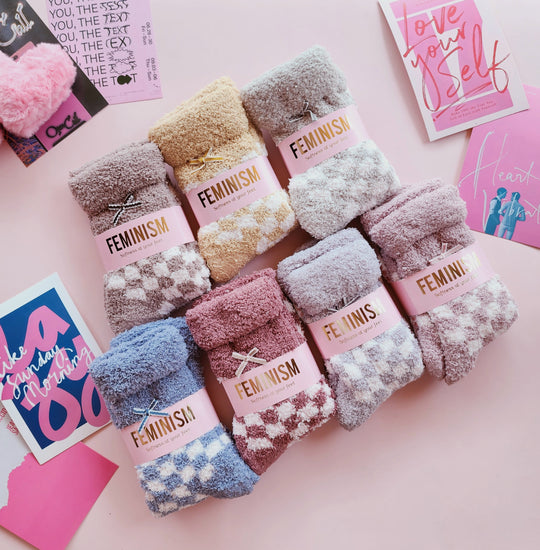 #8281 Checkered Sleep Socks