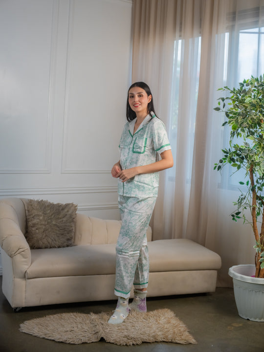 FEMINISM Begonia Silk Shortsleeve Pajama Set