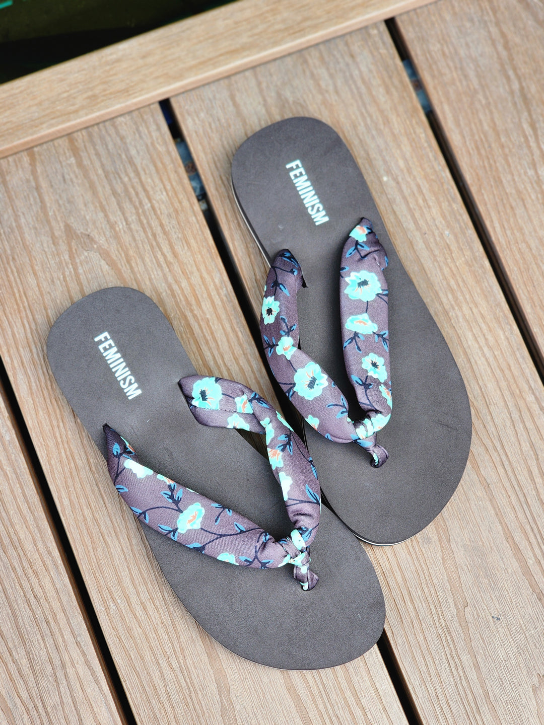 Floral Print Women's Flip Flops | Lightweight Casual Sandals